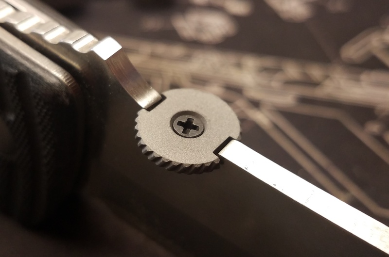 MONSTER Titanium Emerson Thumbdisk image